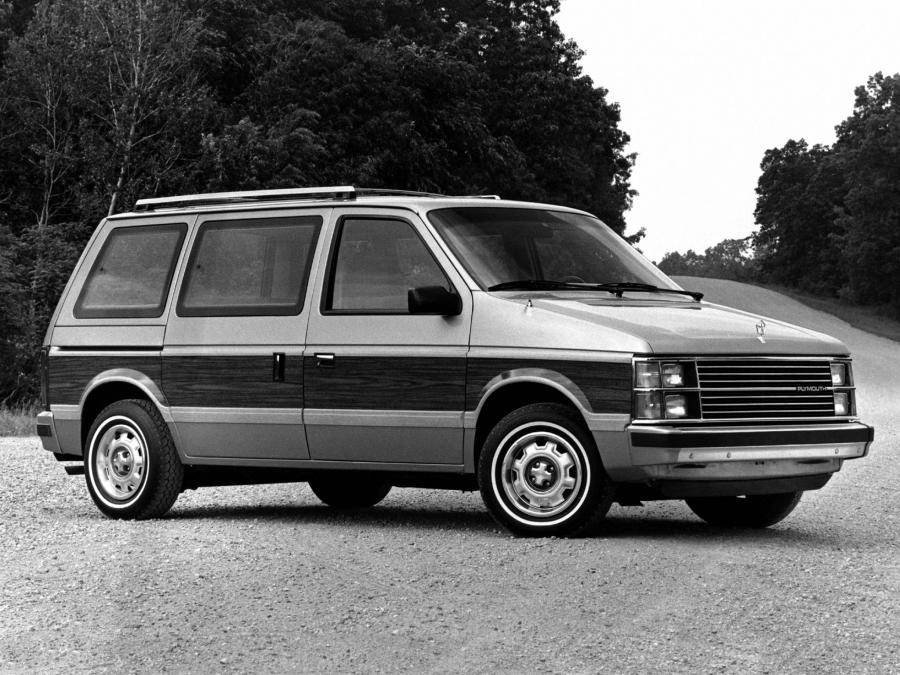  Plymouth Voyager 1984 года  (фото 19 из 21)